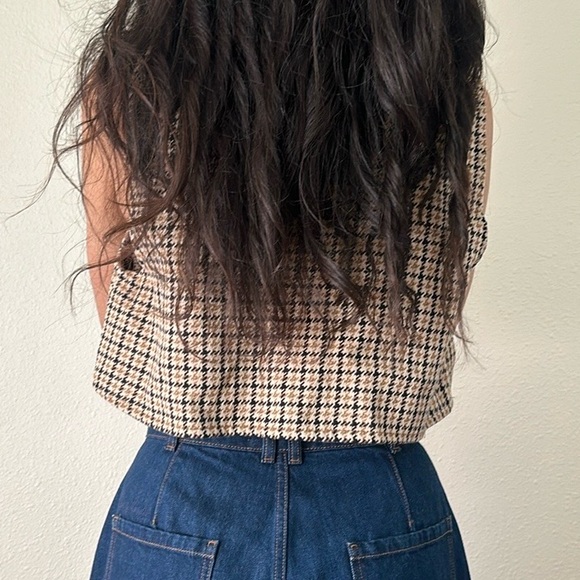 MAISON CLEO CROP VEST - Picture 3 of 8